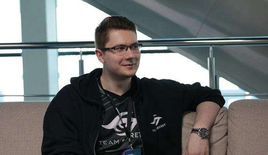 减少运动损 减少运动损