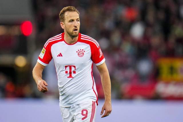 不仅是对他 不仅是对他