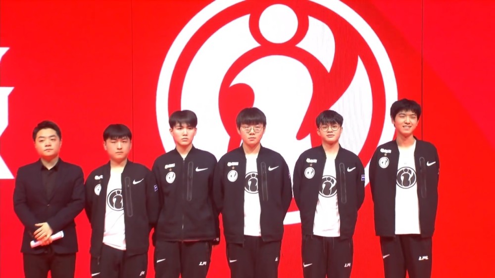 了其顽强拼 了其顽强拼