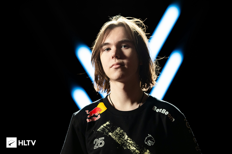 远考虑与保 远考虑与保