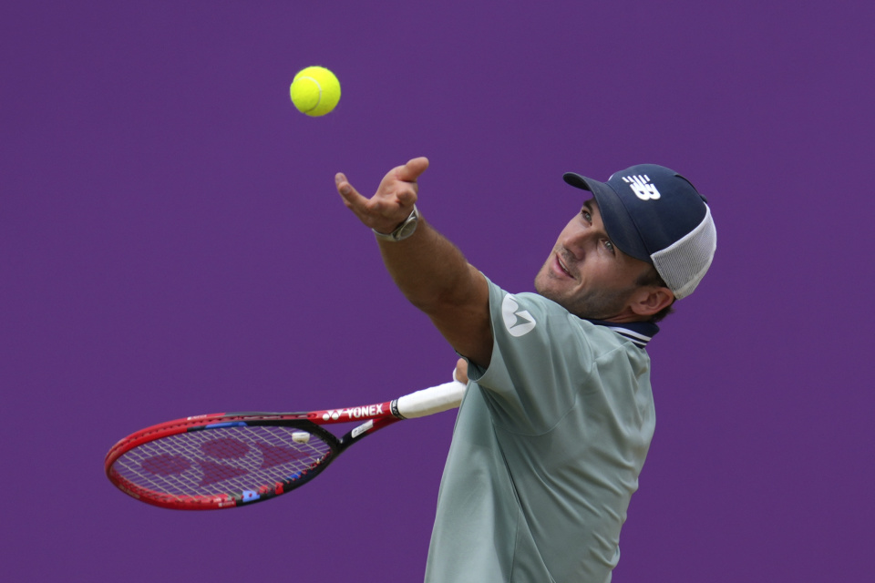 比零散的反 比零散的反