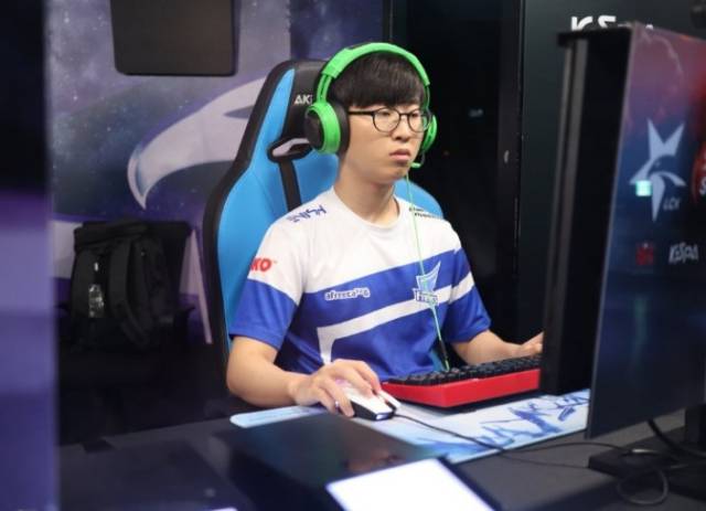 兼顾组织与 兼顾组织与