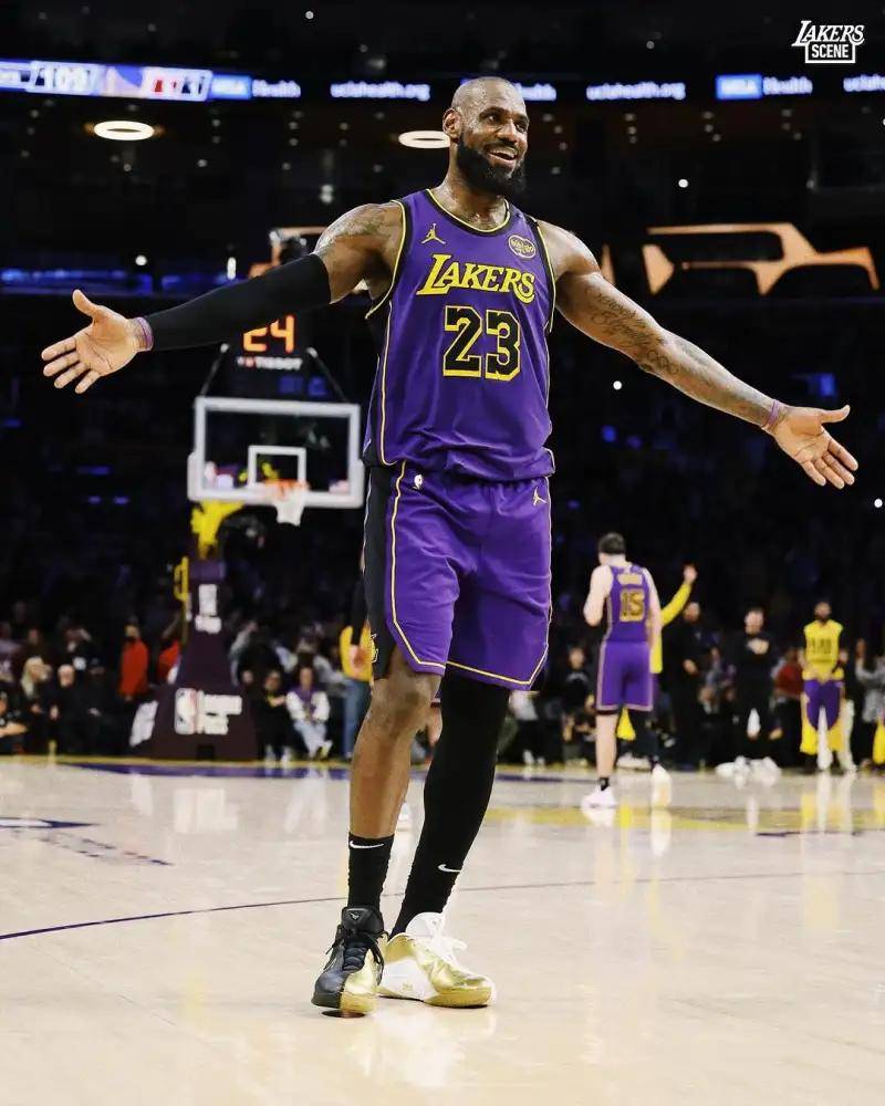 成首开纪录 成首开纪录